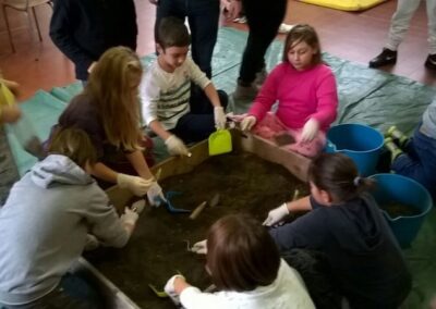 hydria aps associazione di promozione sociale e di volontariato archeologico bologna laboratori didattici archeologici per le scuole